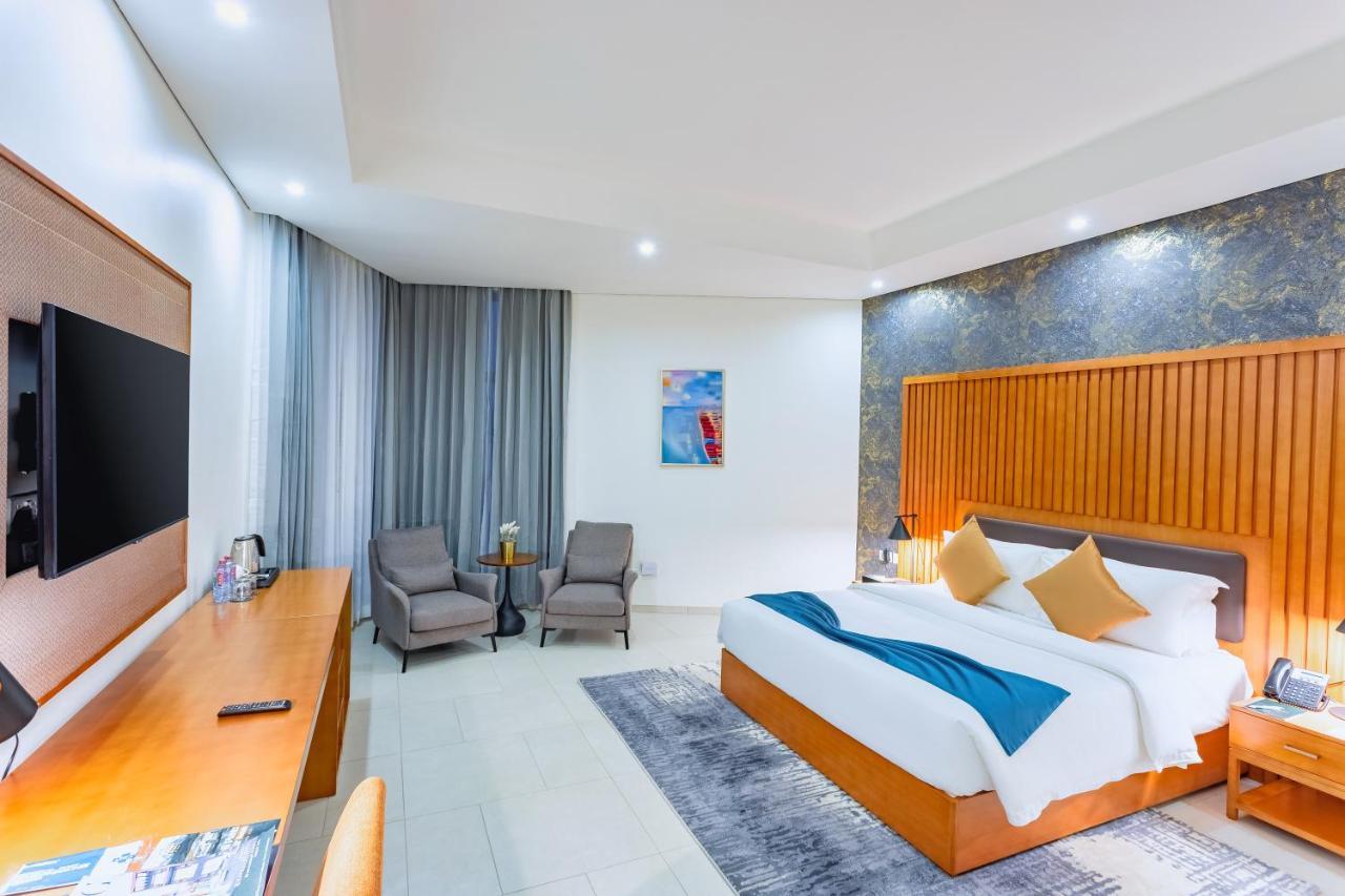 Alisa Hotel טמה מראה חיצוני תמונה