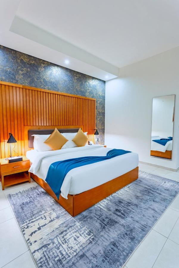 Alisa Hotel טמה מראה חיצוני תמונה
