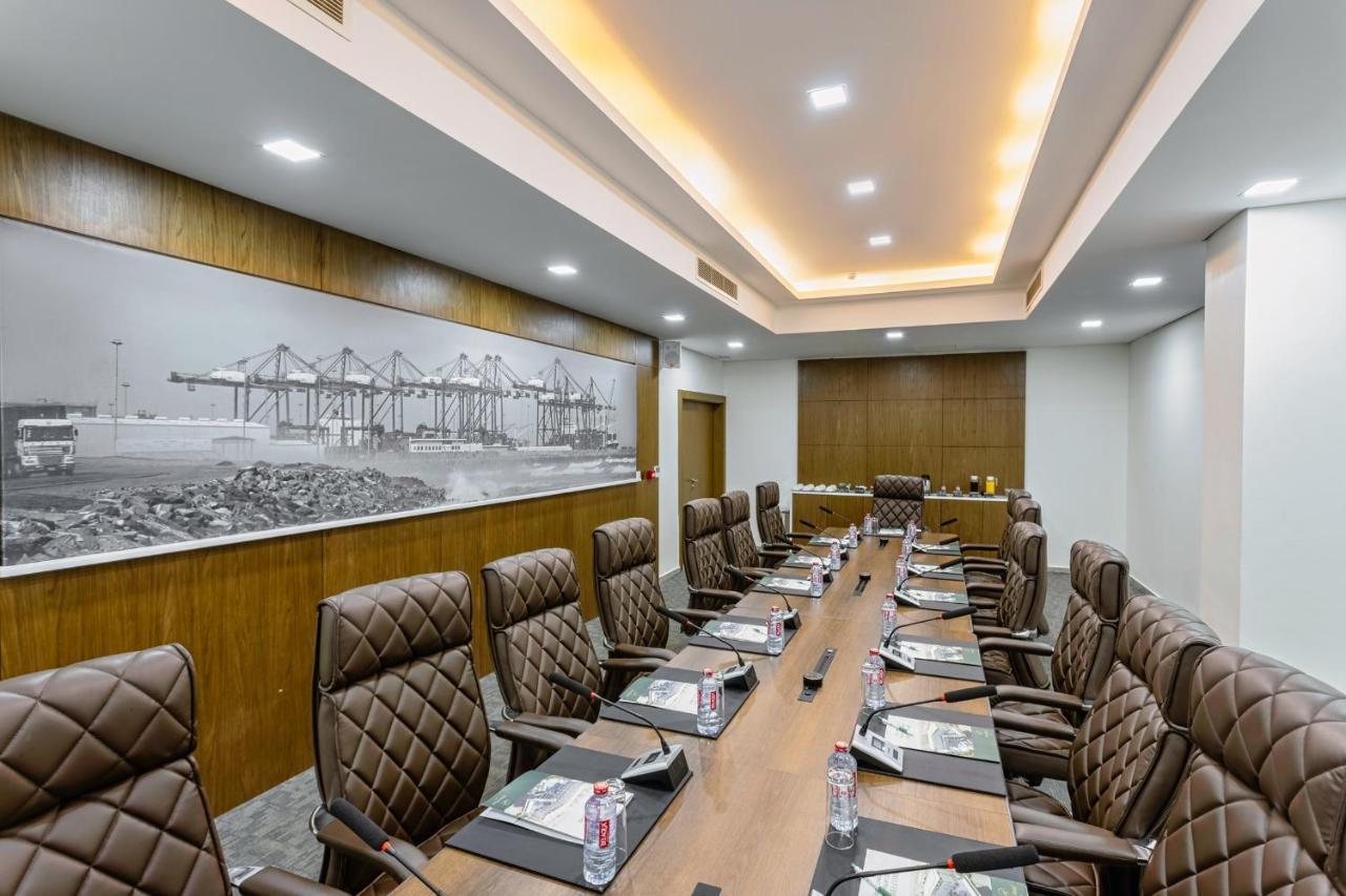 Alisa Hotel טמה מראה חיצוני תמונה