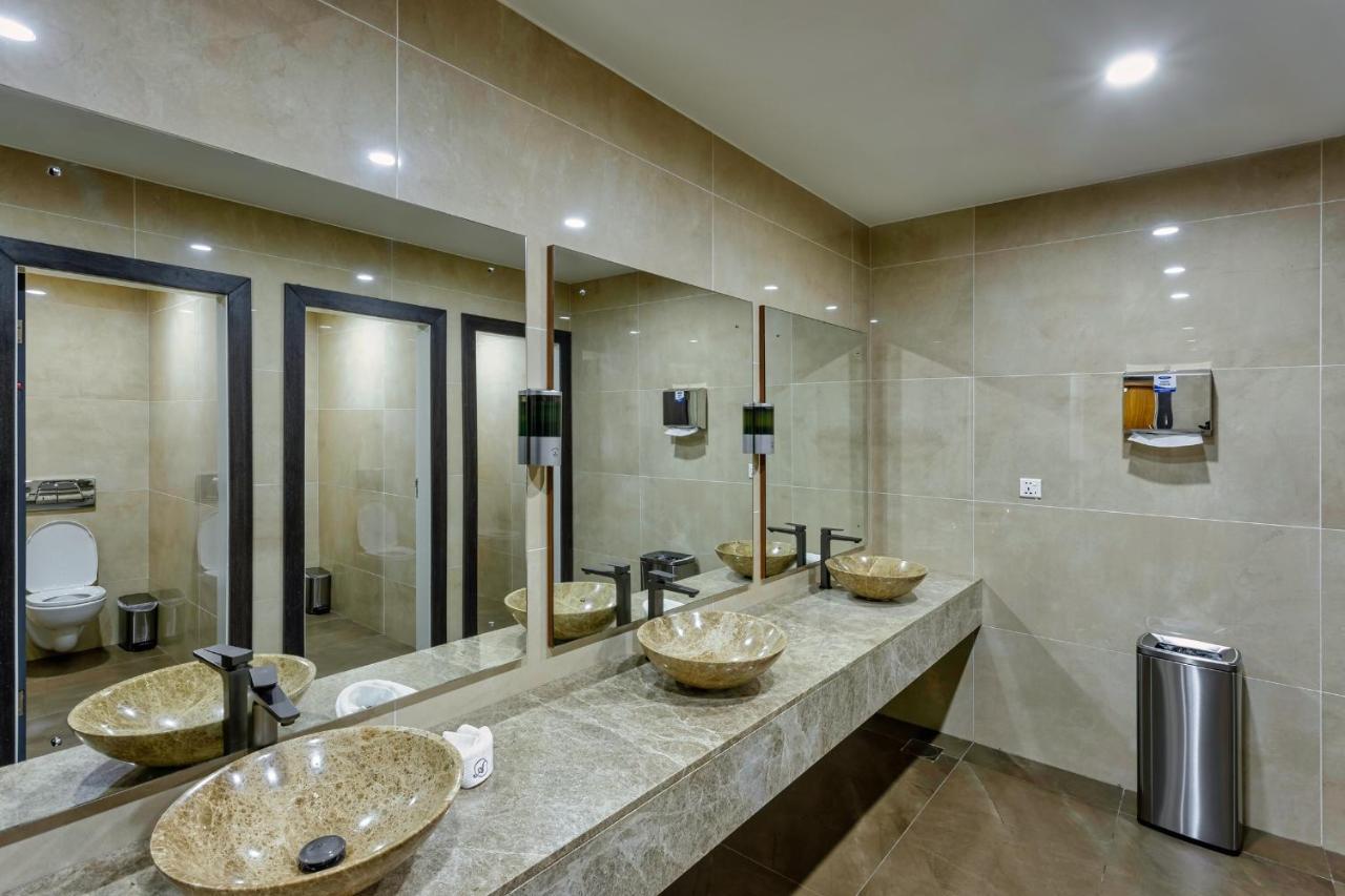 Alisa Hotel טמה מראה חיצוני תמונה
